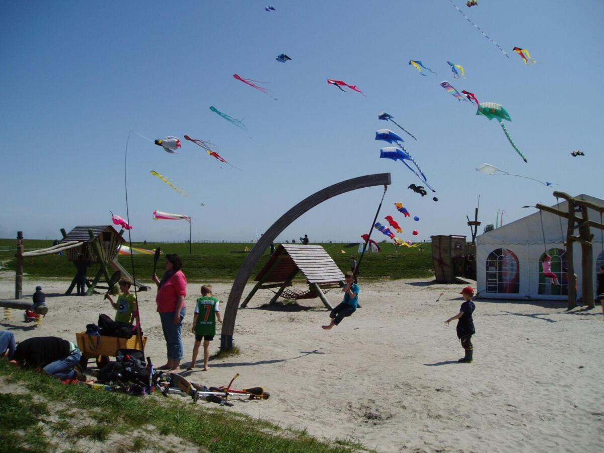 Ferienwohnung Hein Am Nordseedeich ブットヤーディンゲン エクステリア 写真